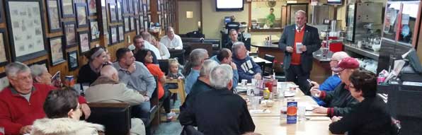 Mayor Fetters at Nick's Kitchen