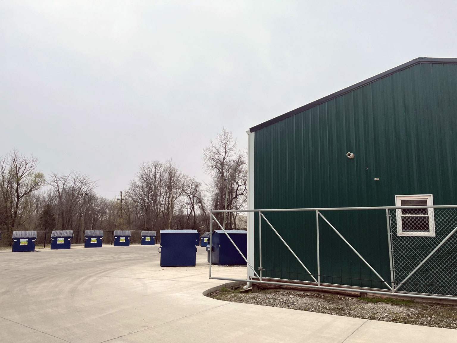 Photo of the recycling center on West Park Drive